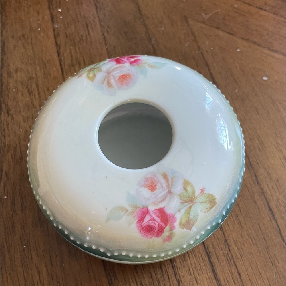 Victorian Era Floral Antique Hair Catcher
